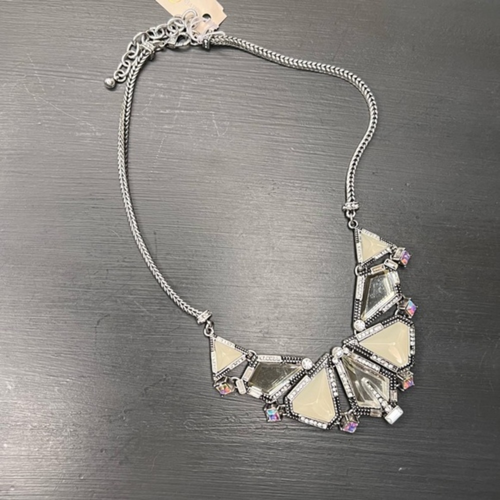Olivia Welles Silver-Tone Iridescent Crystal Bib Necklace NWT - Picture 2 of 4